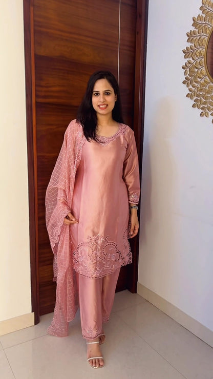 Cutwork Pakistani Suit